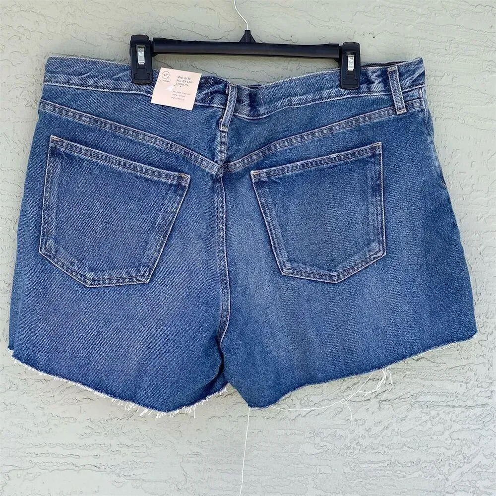 Universal Thread Women's Baggy Denim Shorts Blue Size 16 Casual